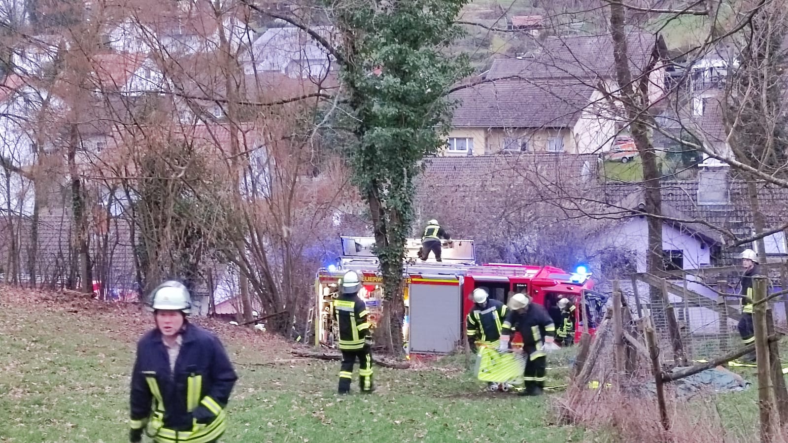 Bild 4 | F1 - Brand klein