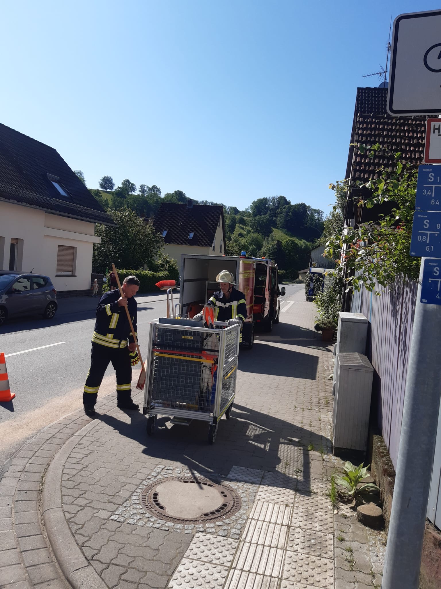 Bild 8 | H1 - Ölspur